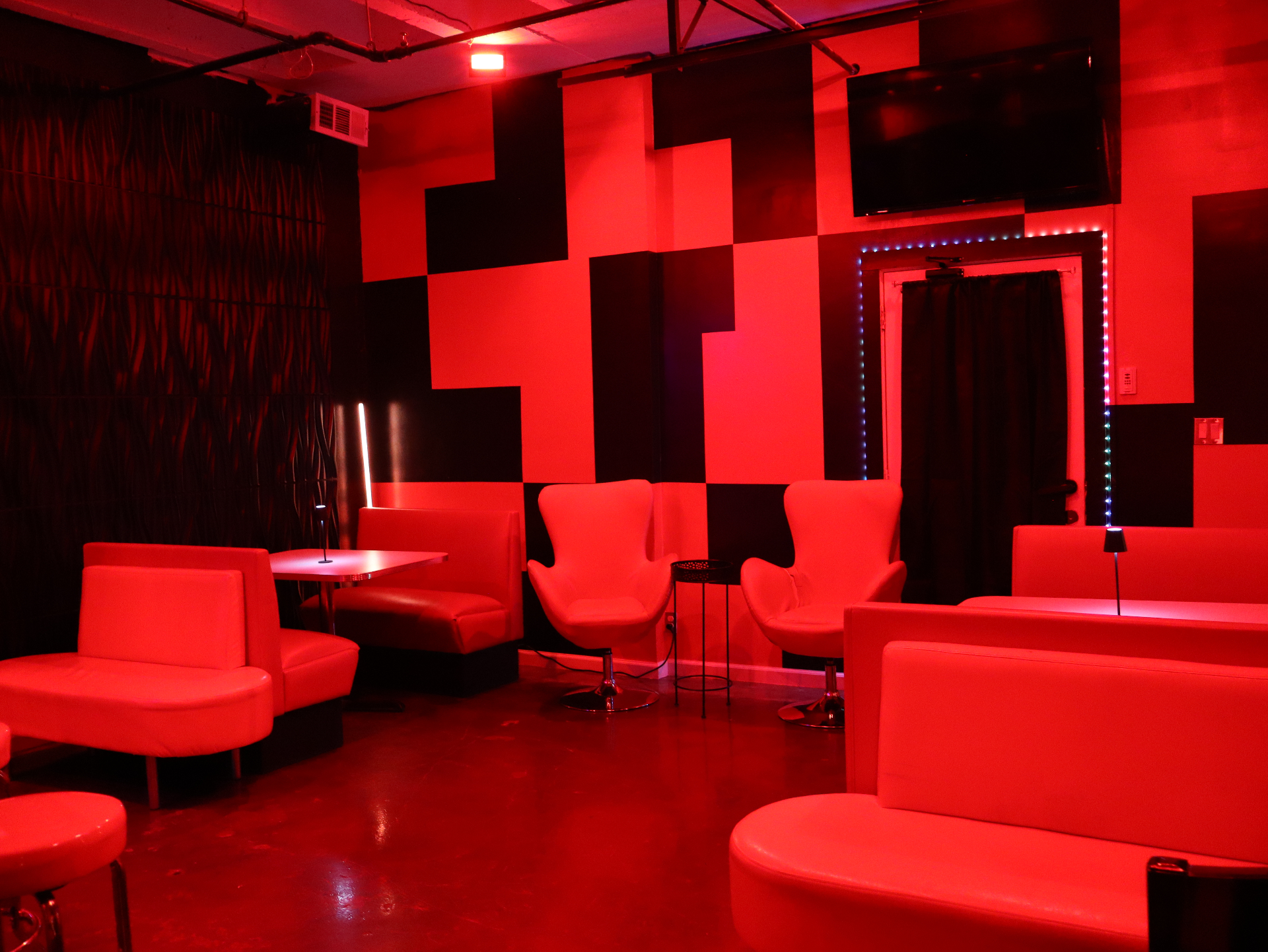 The Lounge